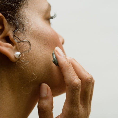 A Simple Kaolin Clay Mud Mask Routine